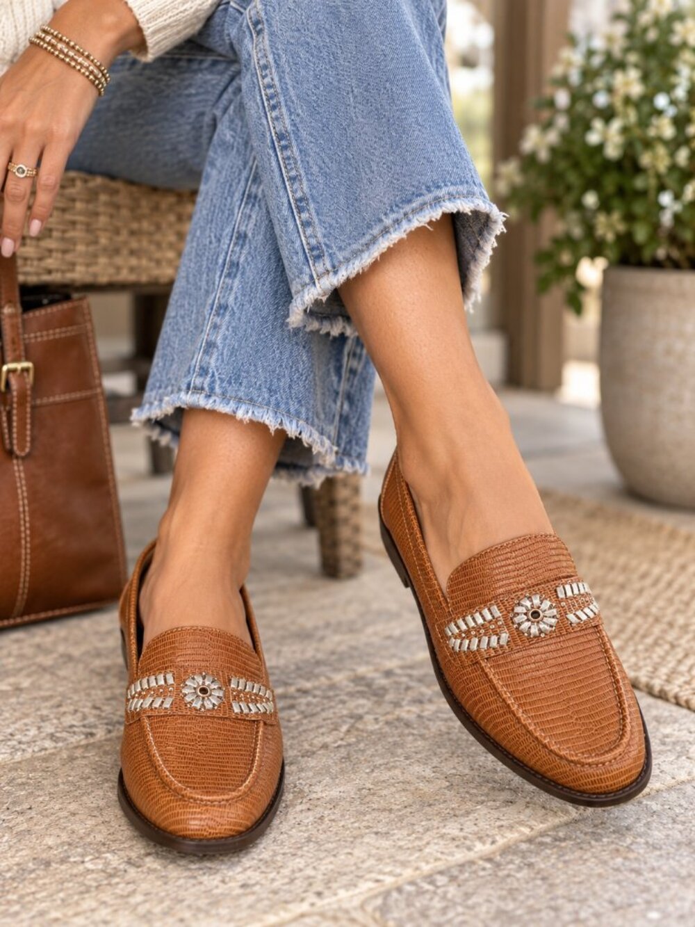 Brioso Loafers Women’s 8.5 Brown Lizard Embossed Slip On Shoes NWT